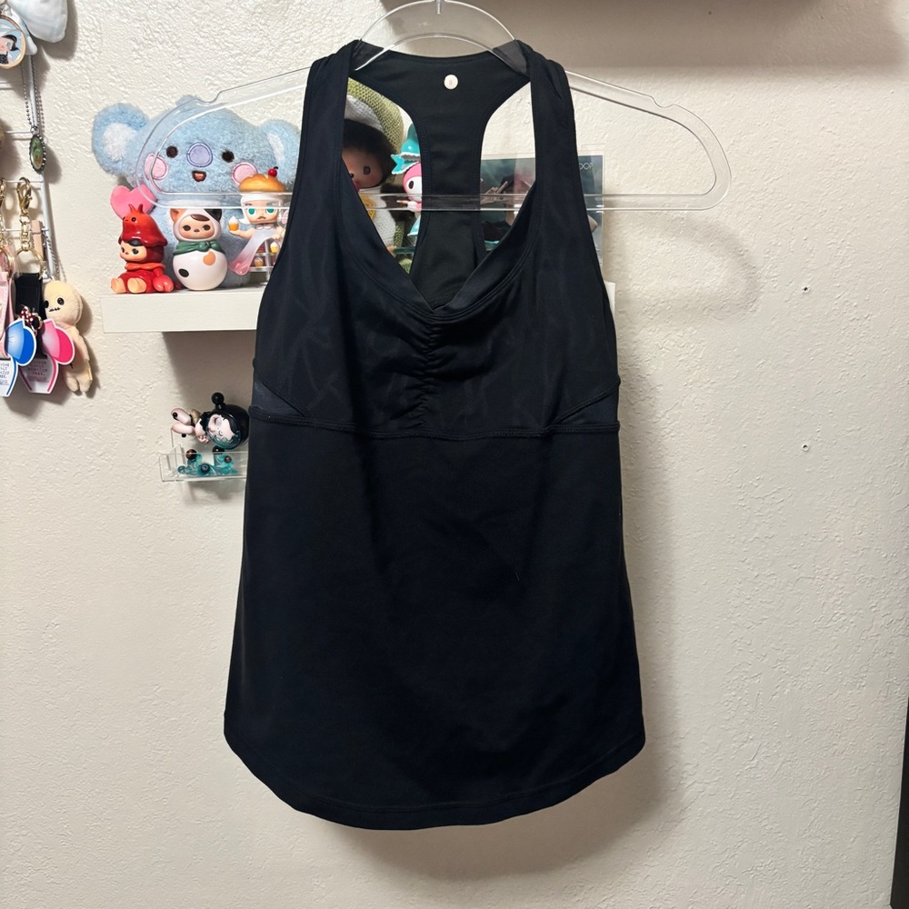 Lululemon Active Cross Back Tank Top
Size 8